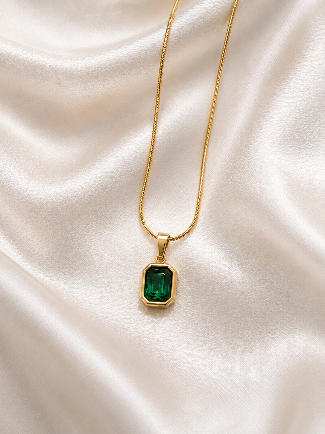 Emerald-Cut Green Crystal Pendant Necklace