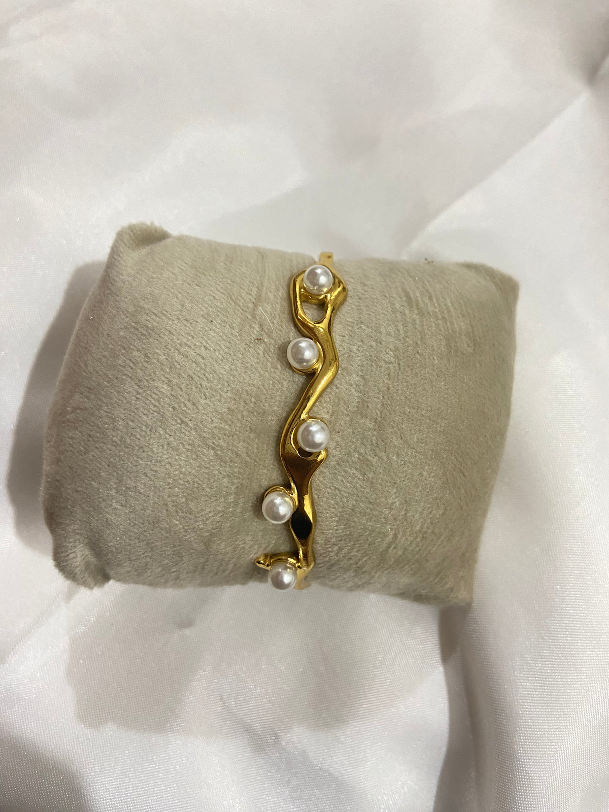Pearl Vine Gold Cuff Bangle