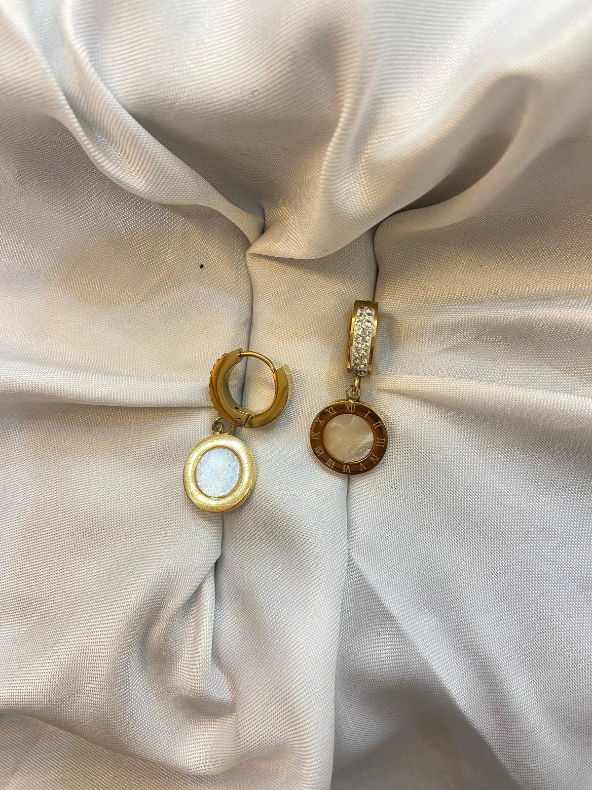 Dial Hoop Earing