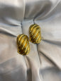 Stud Earing