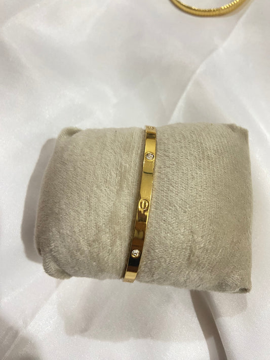 Screw Motif Crystal Bangle